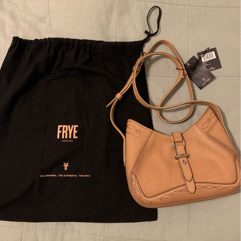 NWT Frye Pipa Woodstock Crossbody purse beige